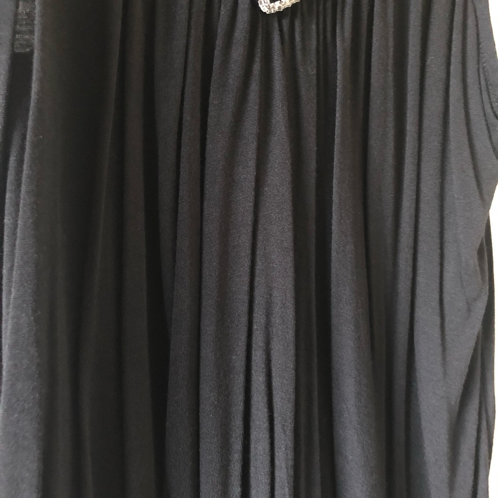 3/$15 👚Express ladies top - Picture 2 of 7